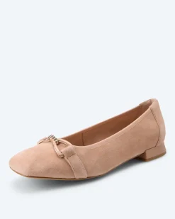 Ballerina mit Kettendeko
