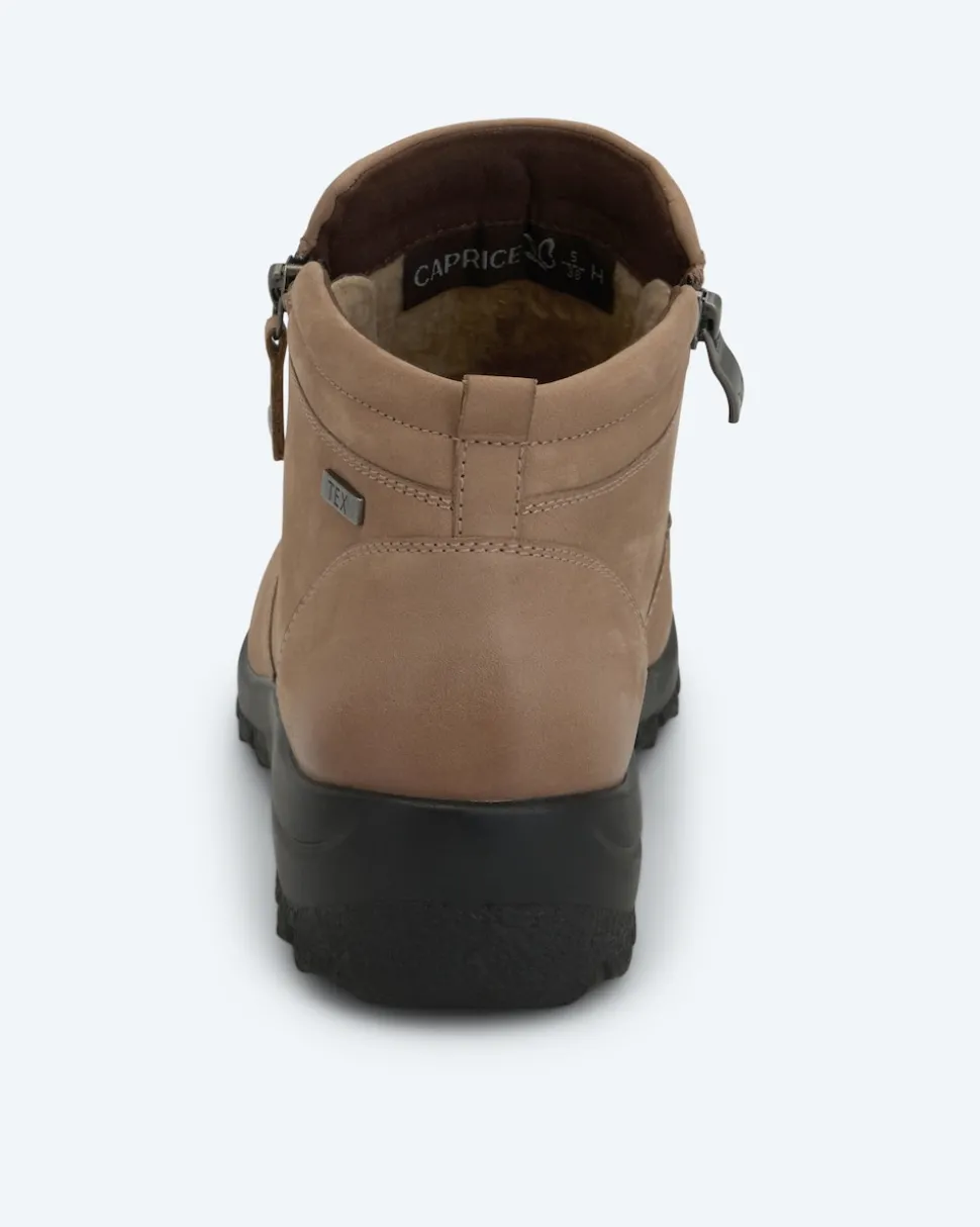 Boot in H-Weite