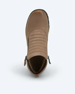 Boot in H-Weite