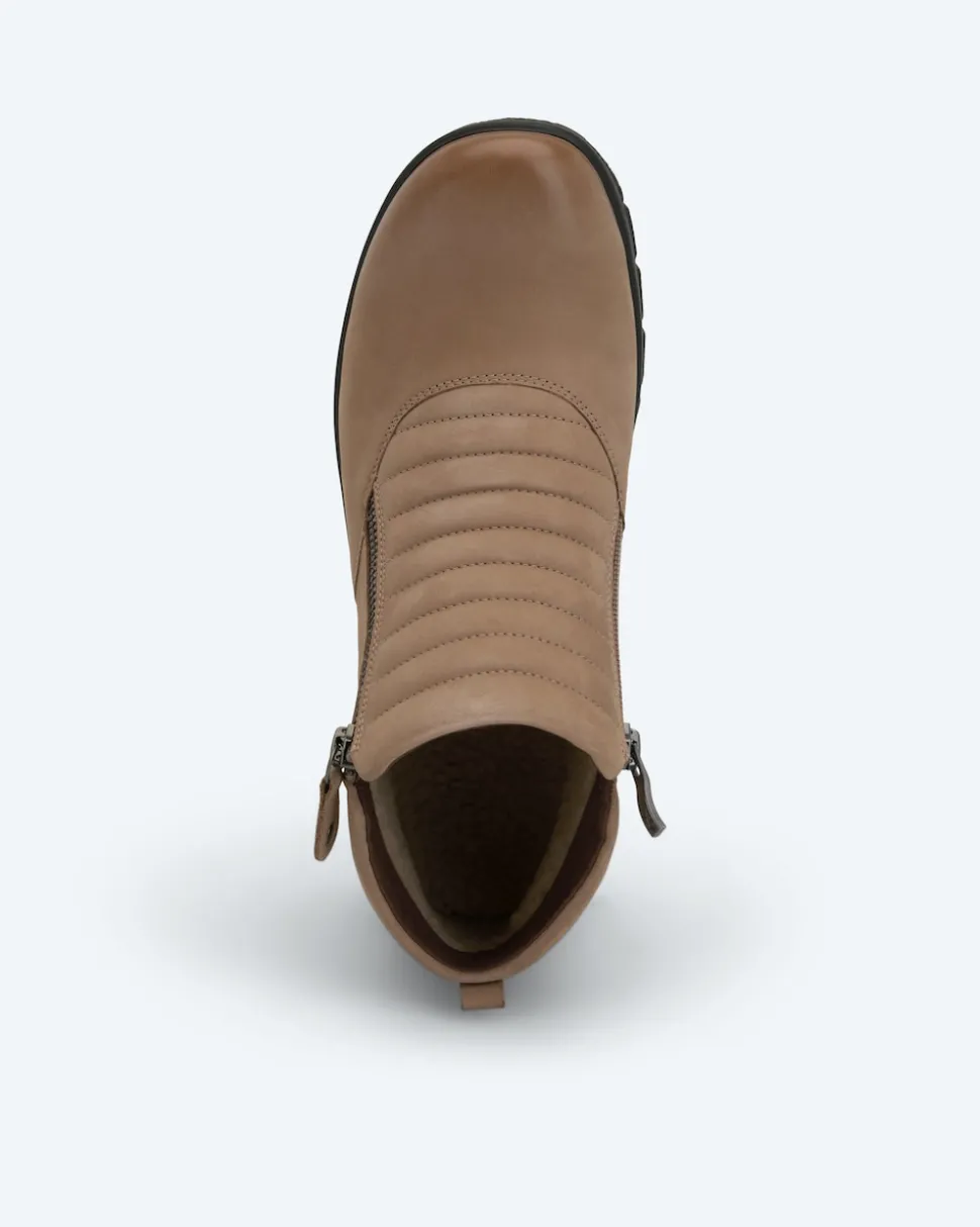 Boot in H-Weite