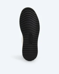Favorite Caprice Sneaker