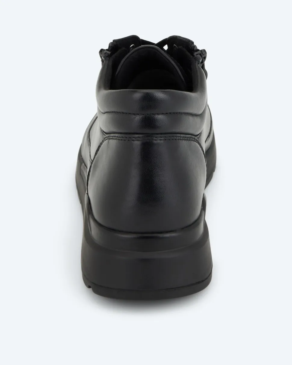 Sneaker in H-Weite
