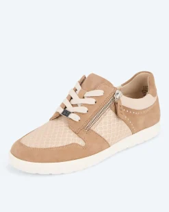 Sneaker mit Mesh